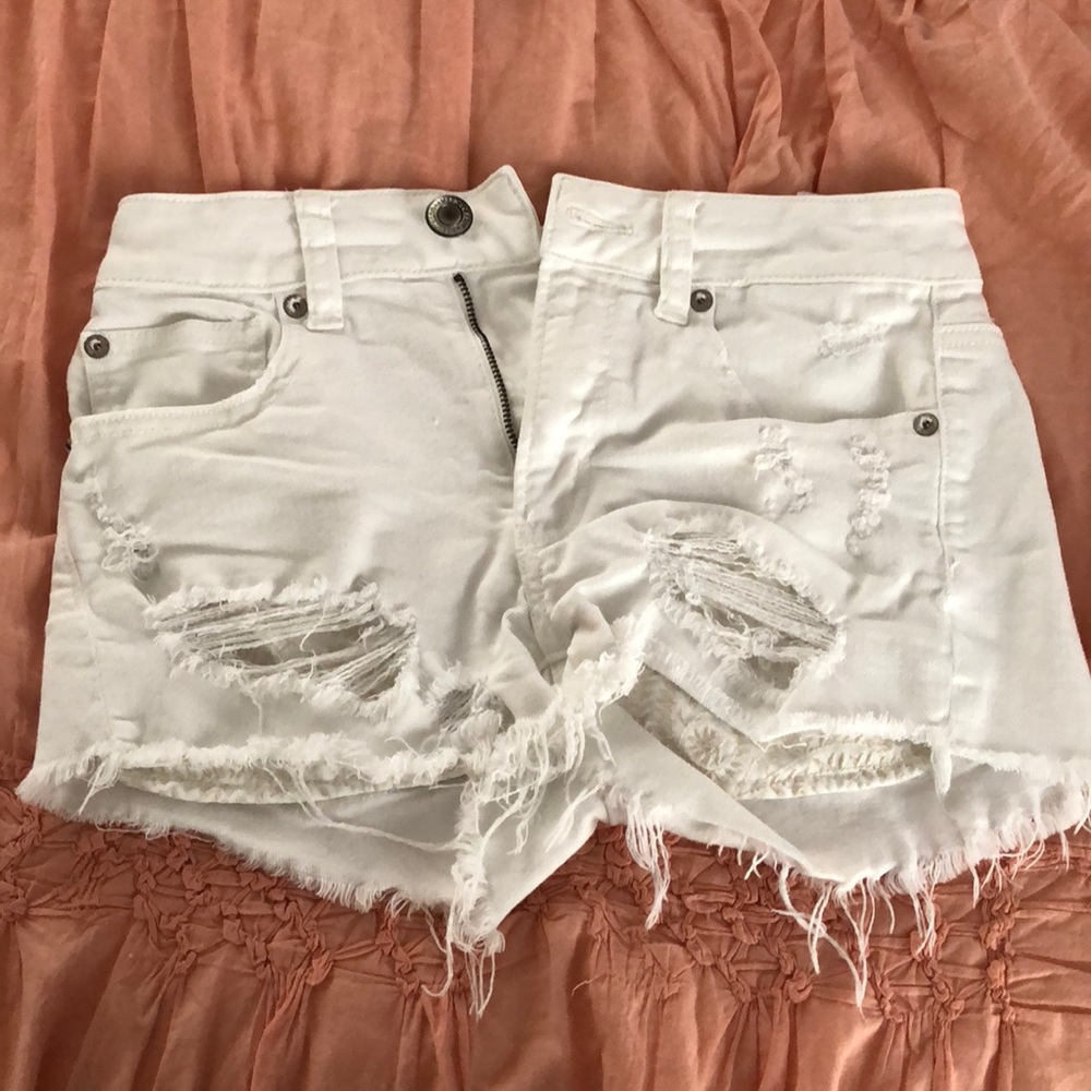 AE white Shorts